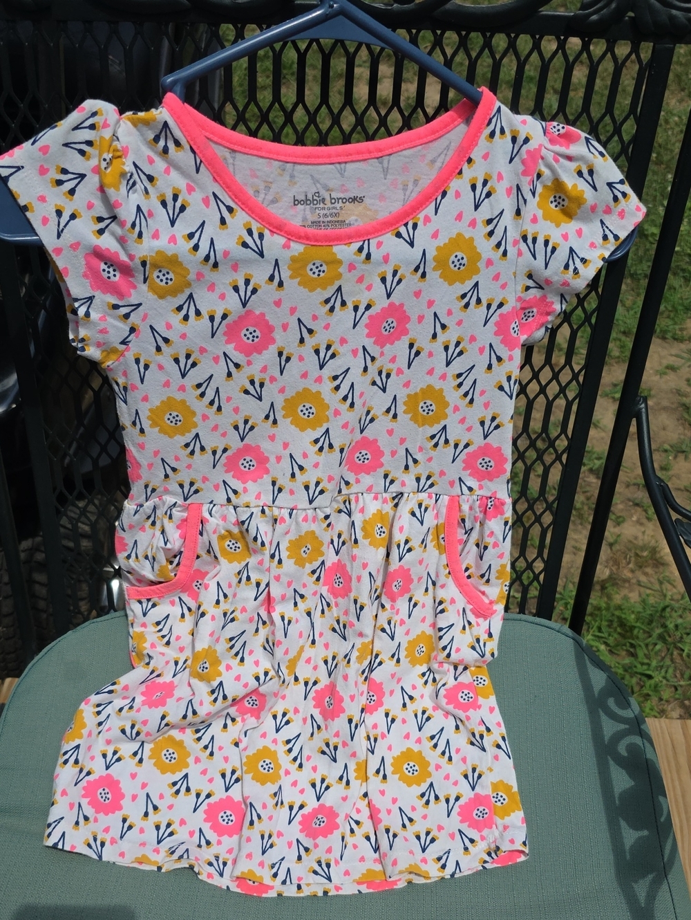 Bobbie Brooks White Floral Pocket Dress - Pink & Yellow